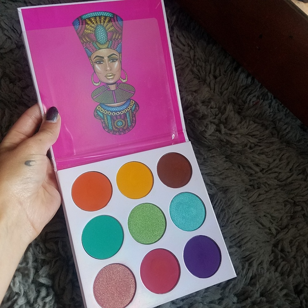 The Zulu by Juvias Pallette